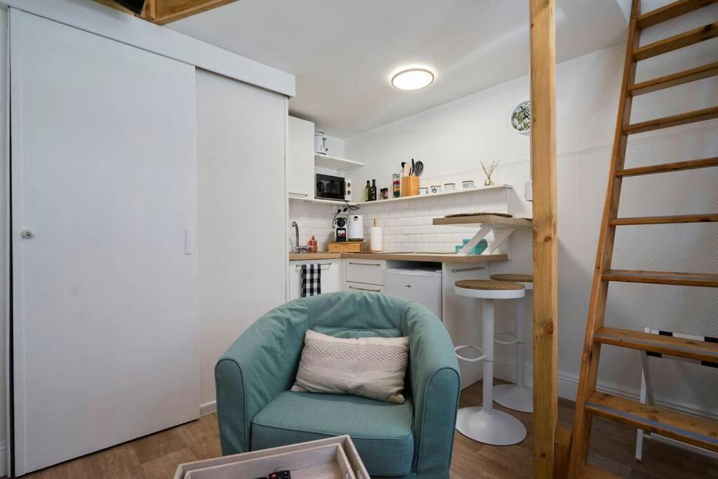 Studio Fonctionnel Au Coeur De Lille Avec Parking Esterno foto